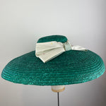 Laden Sie das Bild in den Galerie-Viewer, Elly Smaragd
